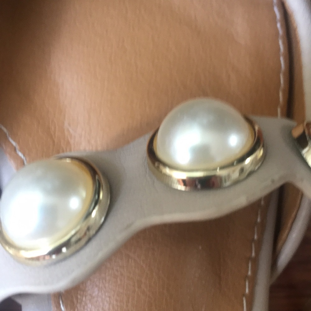 Cute Flats - image 3